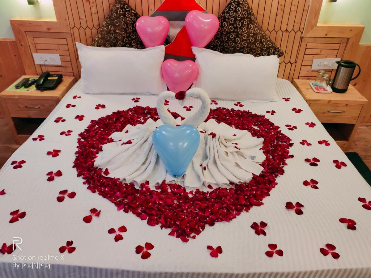 Hotel Shami Inn Manali Stz-1001 Manāli Eksteriør billede